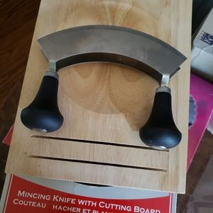 Heritage Mint cutting board and  Mincing knife